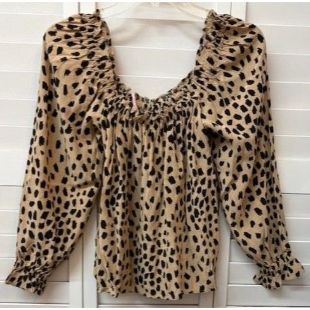 Vineyard Vines Womens XS Leopard Print Long Sleeve Blouse With Elastic Neckline - Picture 2 of 3